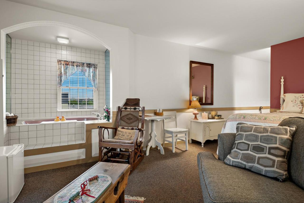Country Living Inn Smoketown  Ngoại thất bức ảnh